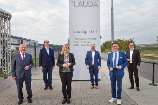 图片：Laudaplatz 1落成典礼上的合影
